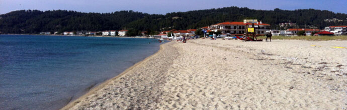 Fourka beach